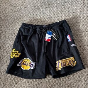 NWT Pro Standard Men’s Shorts NBA Los Angeles Lakers